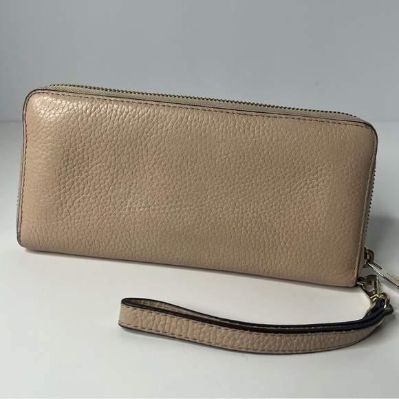 Michael Kors Jet Set Continental Tan Leather Long Zip Around Wallet/Wristlet 💕 - Picture 2 of 14